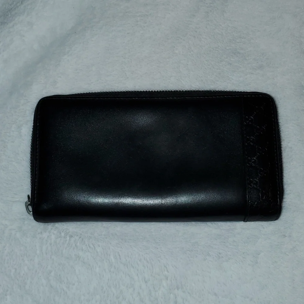 Gucci Zip Around Long Wallet